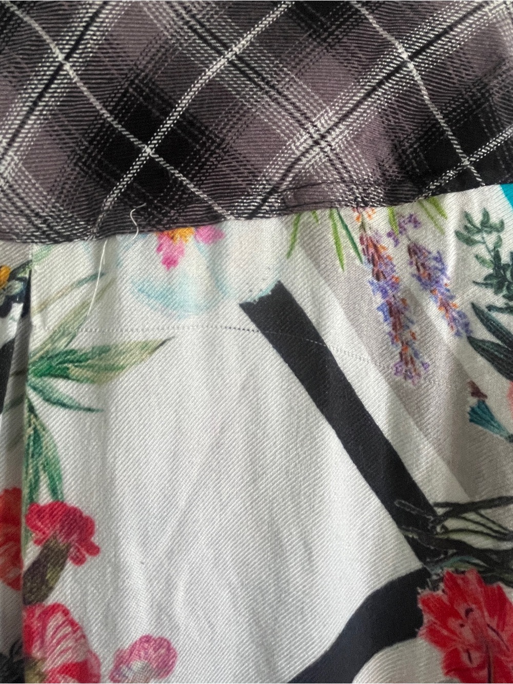 Tolani Collection flannel - Picture 6 of 6